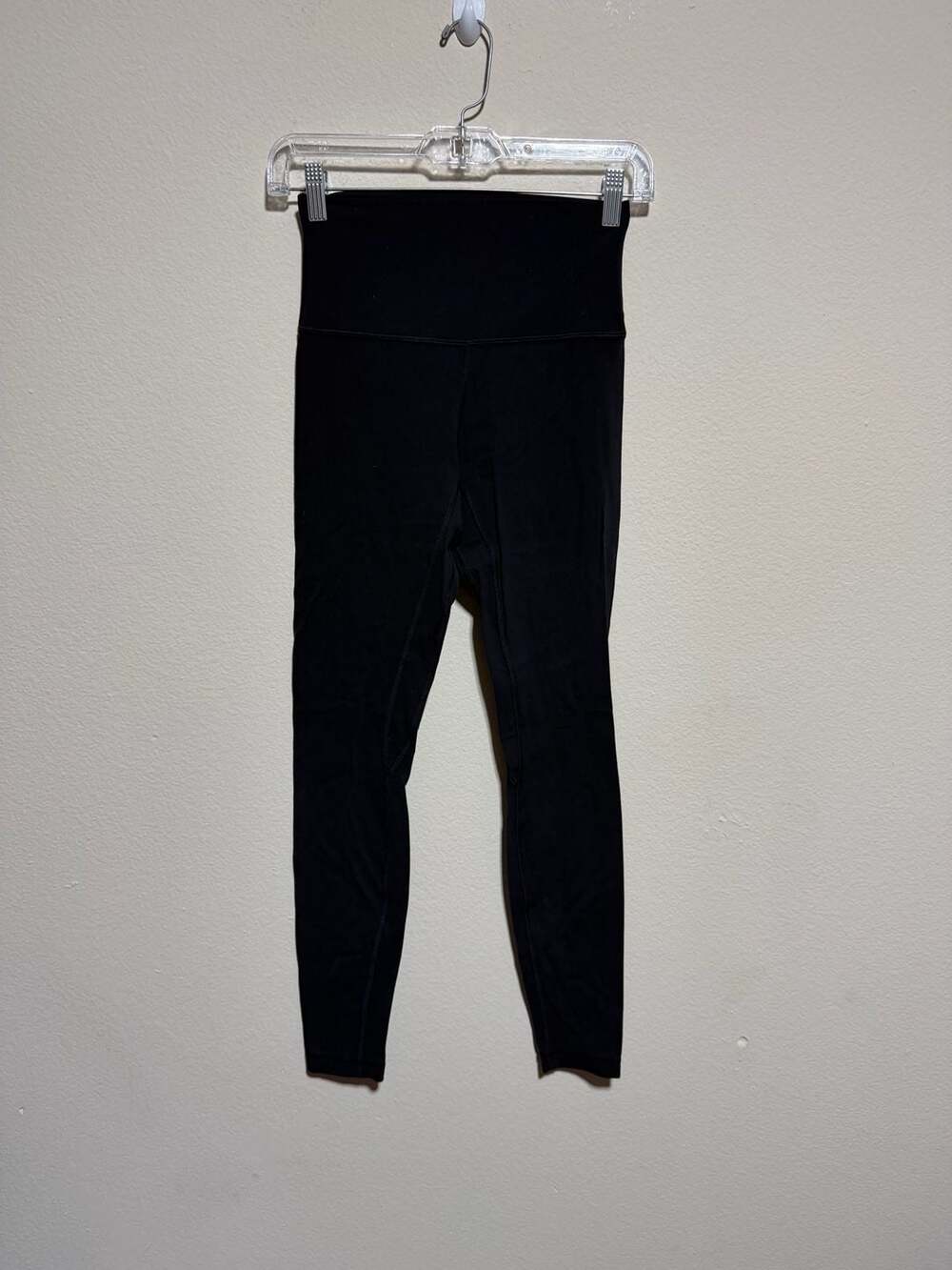 LULULEMON Sz 4 Wunder Under Lounge High Rise Tight 28" Legging